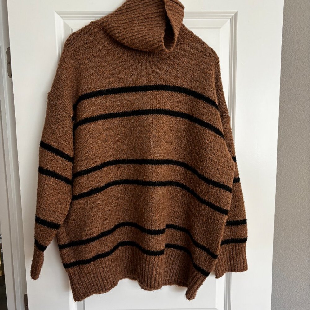 Line & Dot Oversized Striped Sweater
